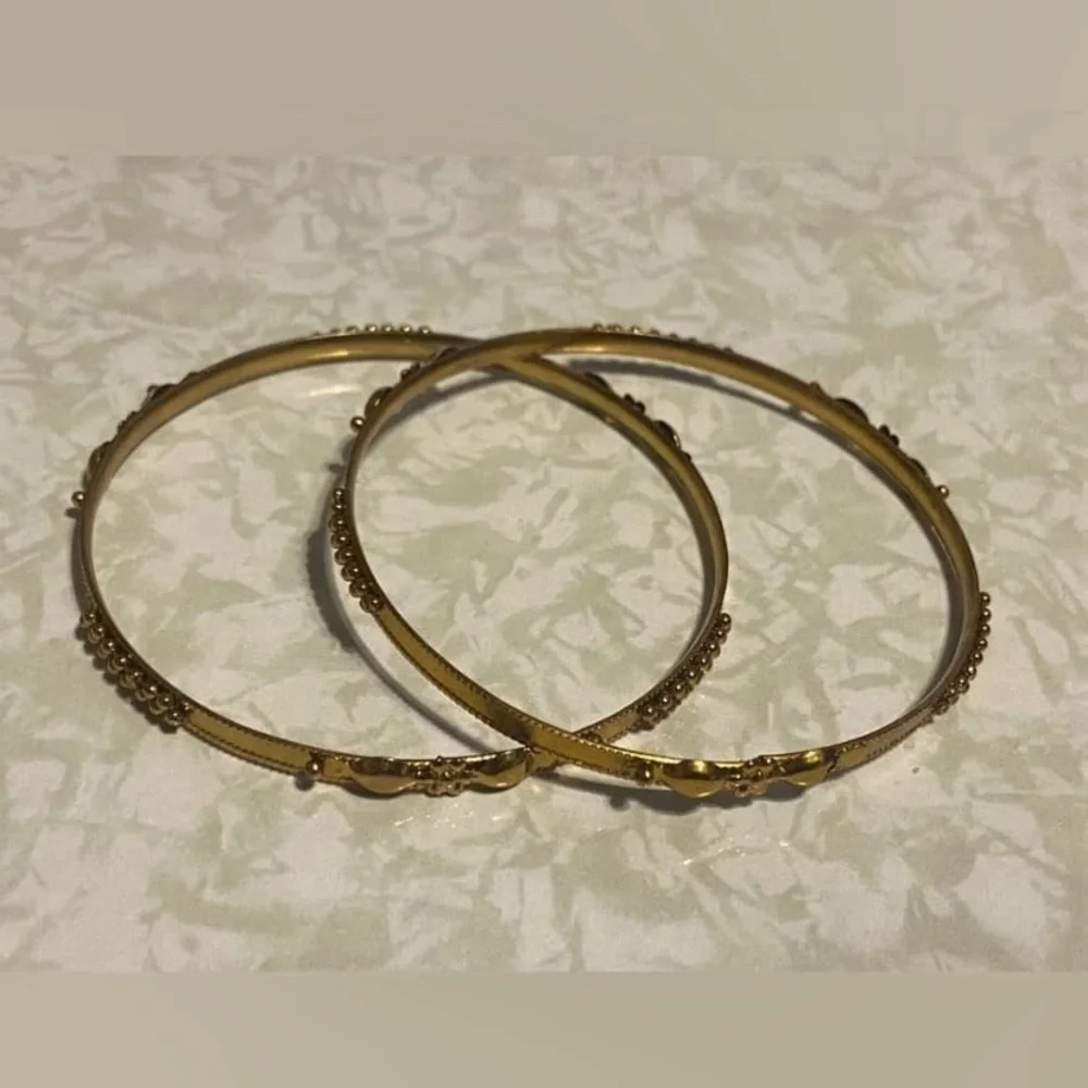 Vintage Costume Gold Tone Childs Bracelets #7678 you get both
